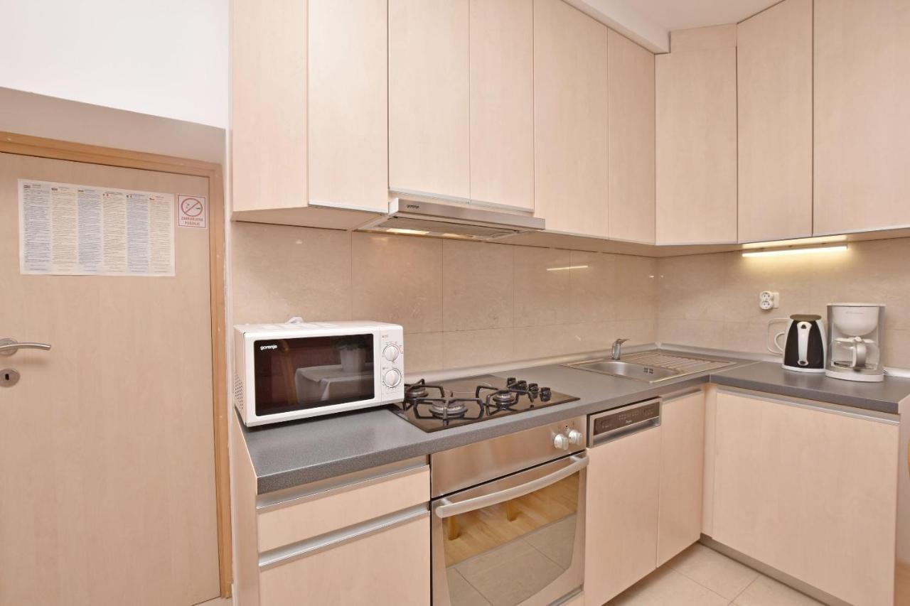 Apartment Mate Омиш Экстерьер фото